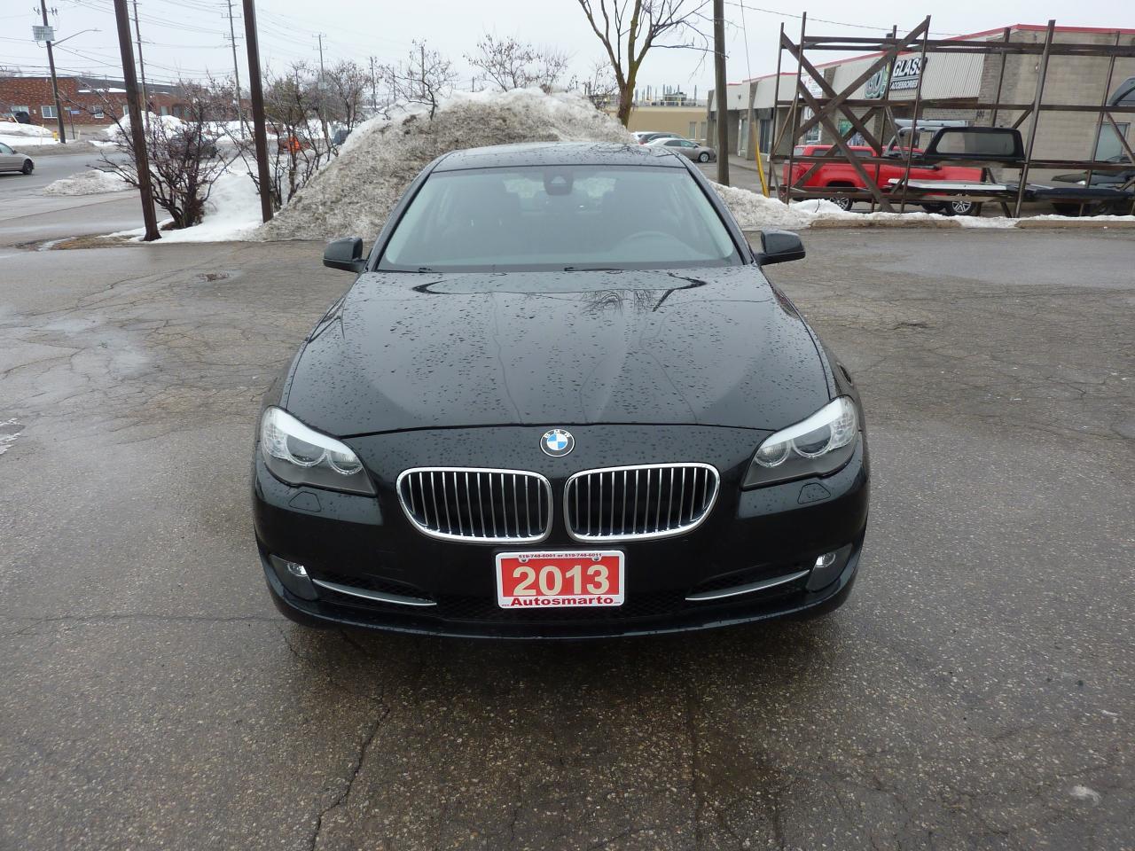 2013 BMW 5 Series 528i xDrive Photo