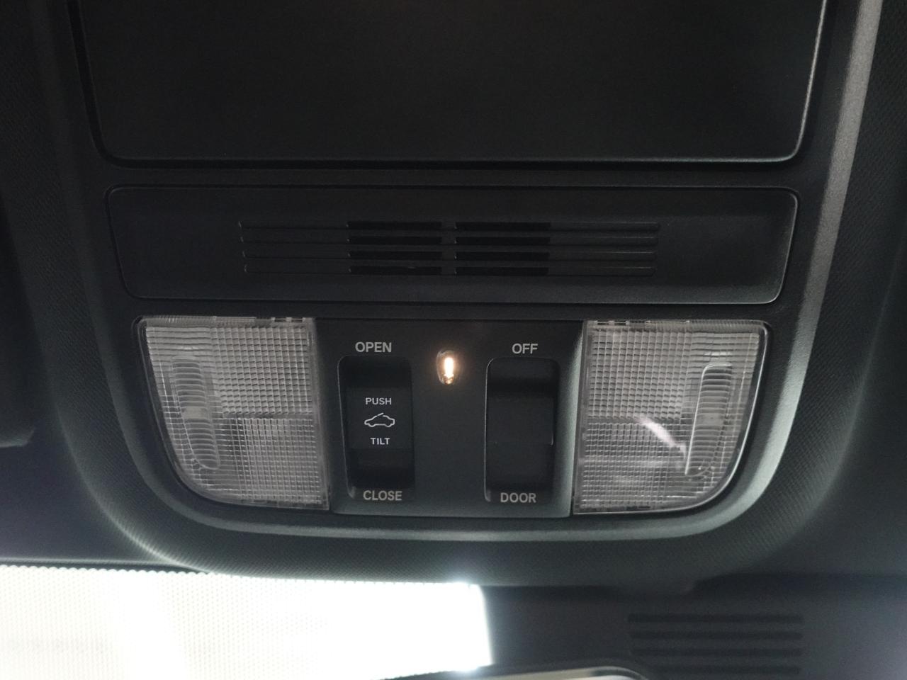 2020 Honda Accord SPORT | Leather | Sunroof | ACC | BSM | CarPlay Photo