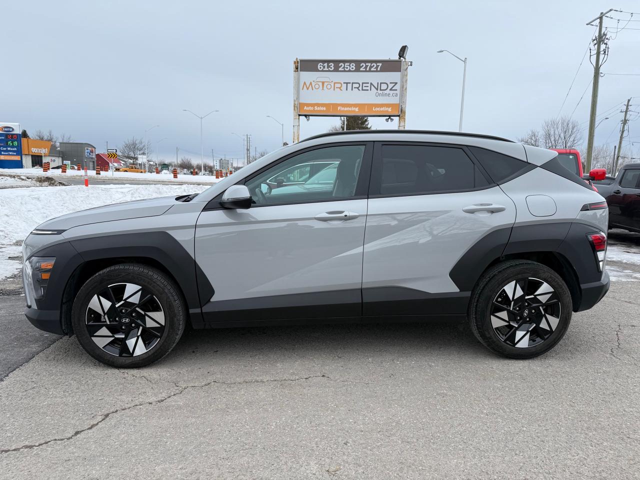 2024 Hyundai KONA 2.0L Preferred AutoStart! Heated Steering and Seats! Photo