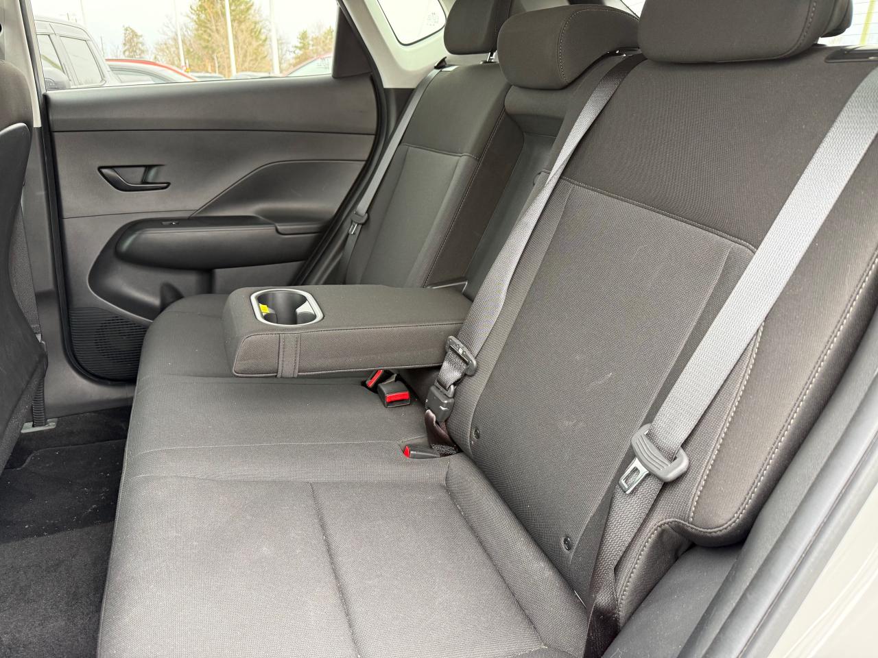 2024 Hyundai KONA 2.0L Preferred AutoStart! Heated Steering and Seats! Photo