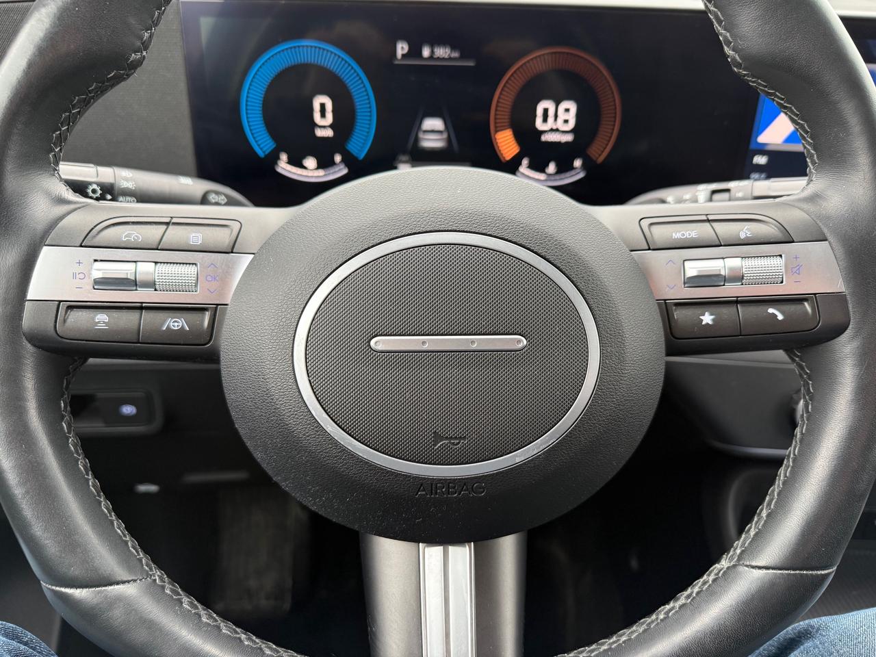 2024 Hyundai KONA 2.0L Preferred AutoStart! Heated Steering and Seats! Photo