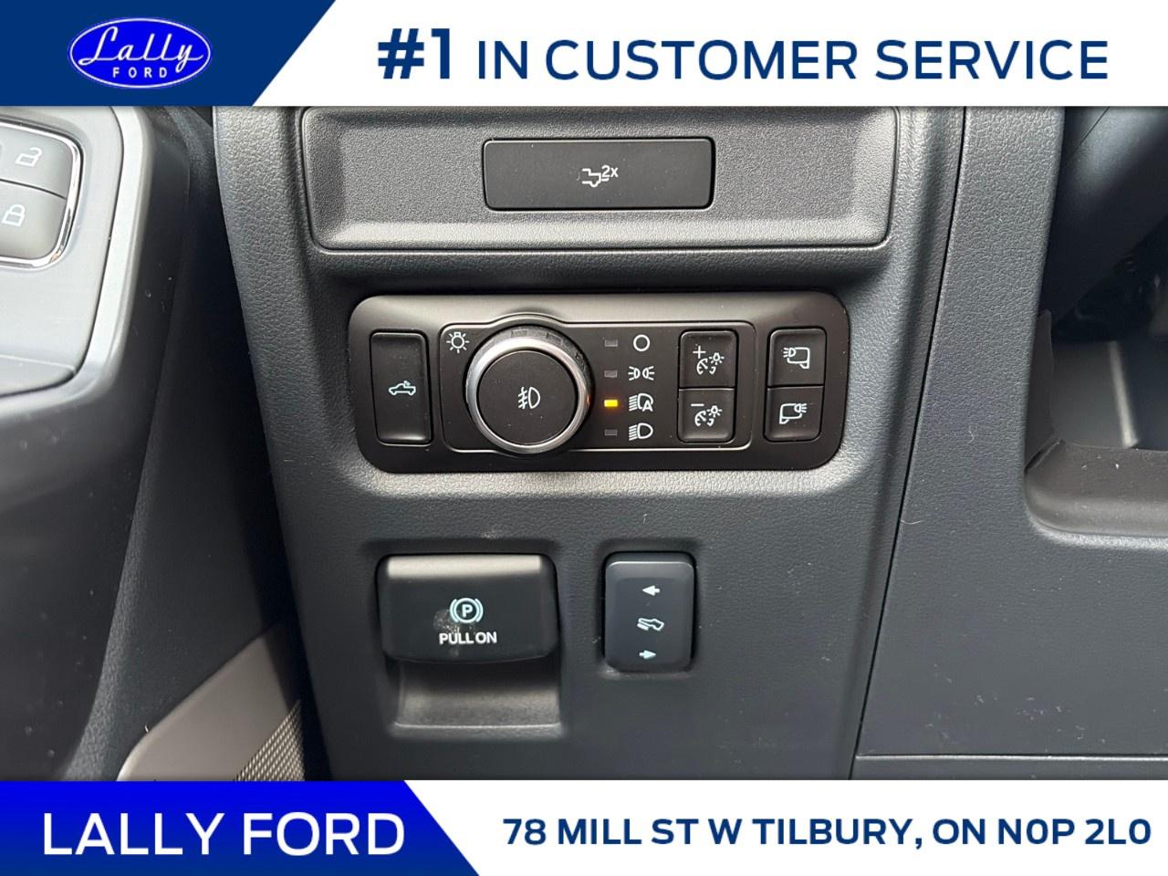 2026 Ford F-150 Lariat 4WD SuperCrew 5.5' Box Photo