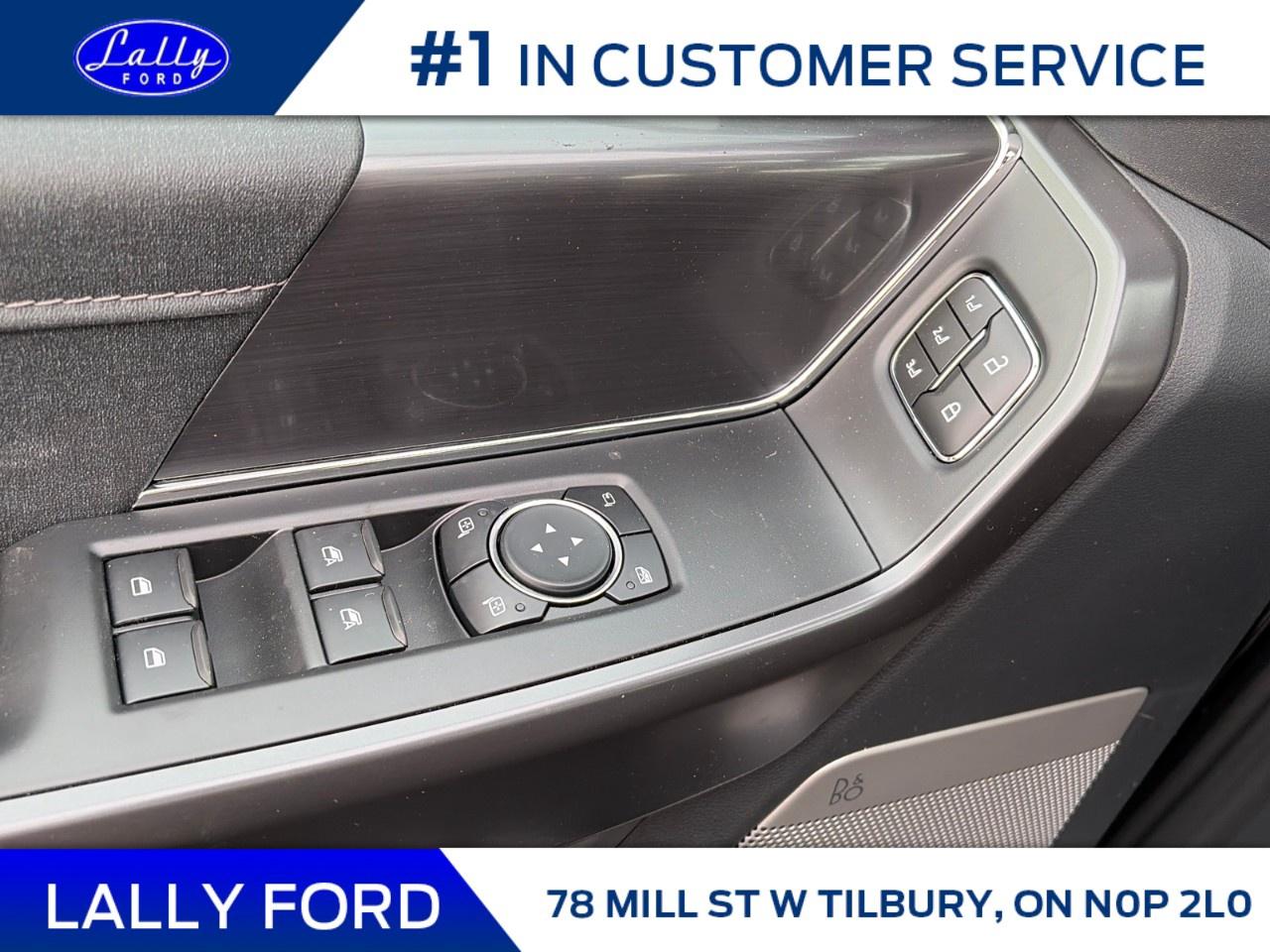 2026 Ford F-150 Lariat 4WD SuperCrew 5.5' Box Photo