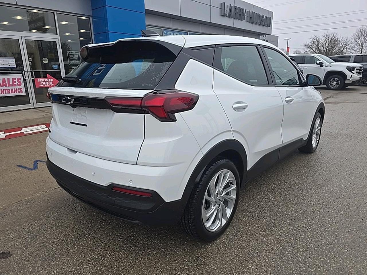 2027 Chevrolet Bolt LT Photo
