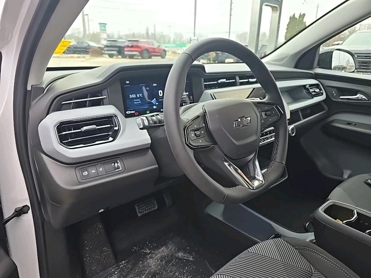 2027 Chevrolet Bolt LT Photo