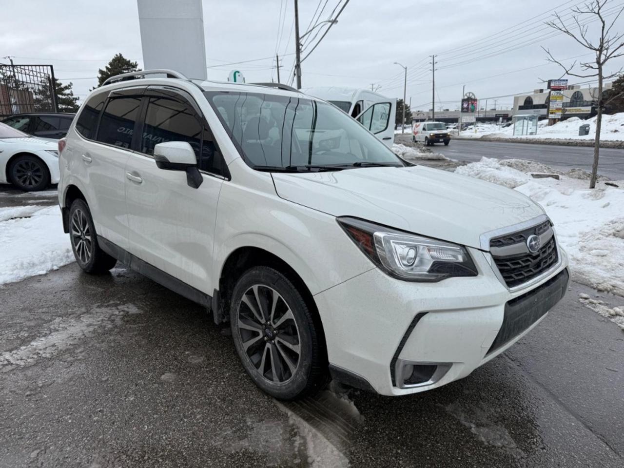 2017 Subaru Forester 2.0XT LIMITED/ AWD/ LEATHER/ SERVICE RECS/ 2 KEYS - Photo #3