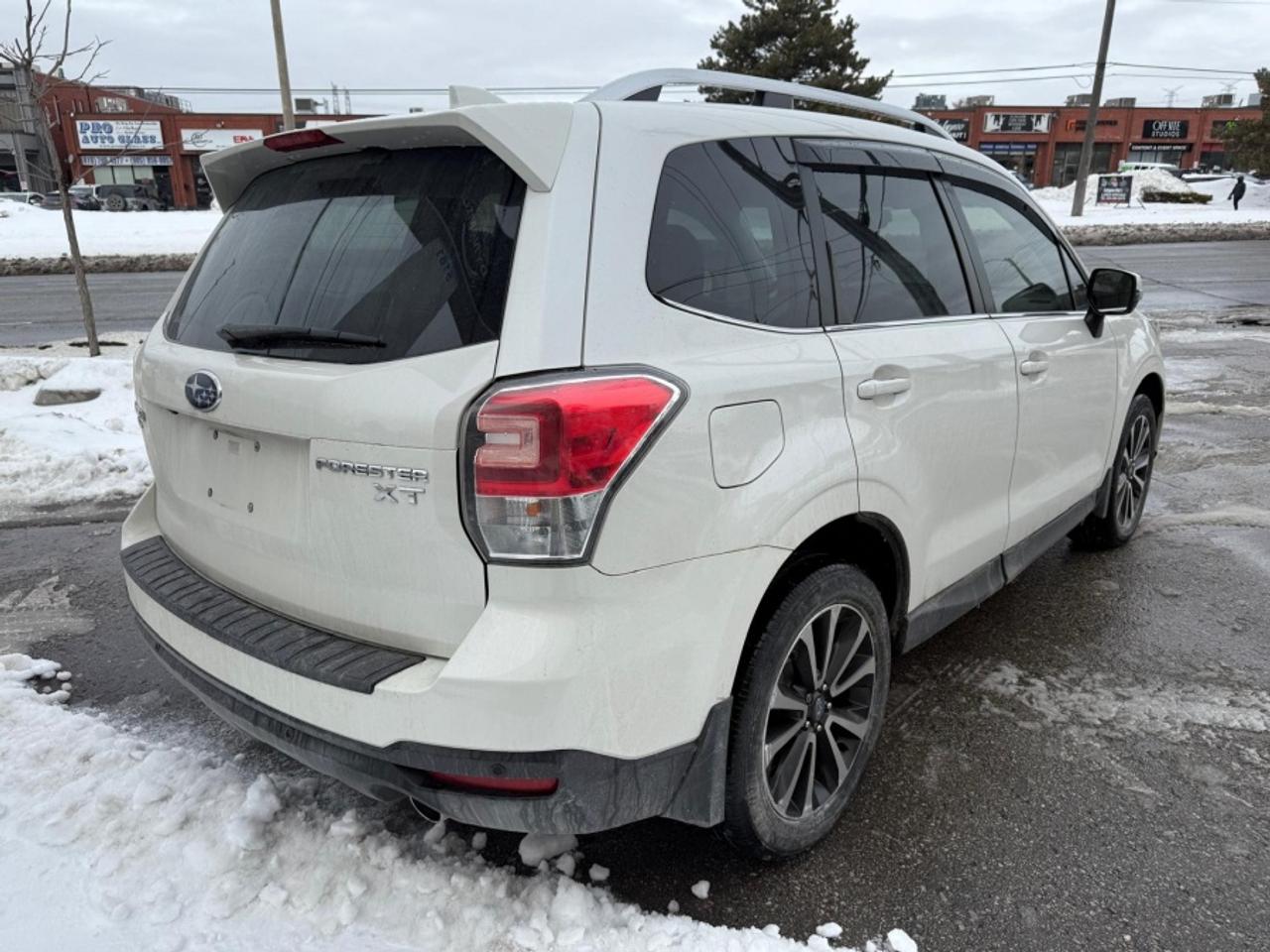 2017 Subaru Forester 2.0XT LIMITED/ AWD/ LEATHER/ SERVICE RECS/ 2 KEYS - Photo #5