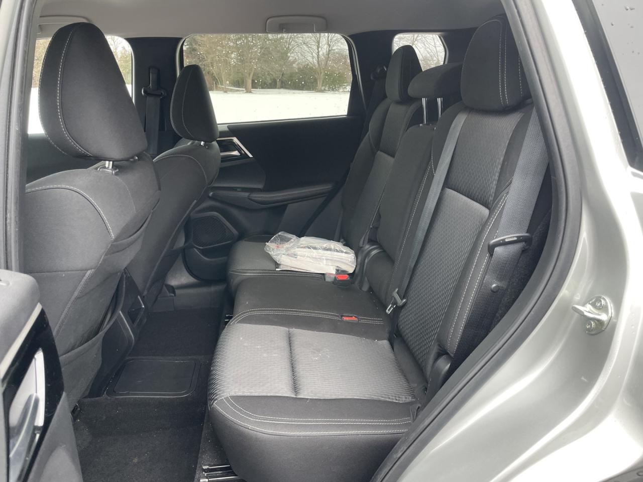 2023 Mitsubishi Outlander Phev ES *7 seater Photo