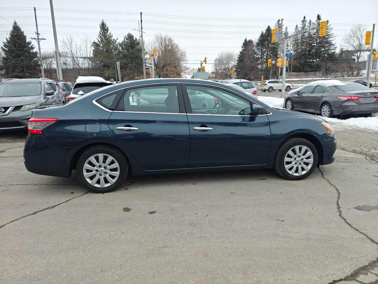 2014 Nissan Sentra  Photo
