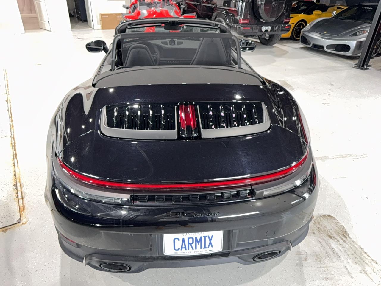 2025 Porsche 911 Carrera Photo