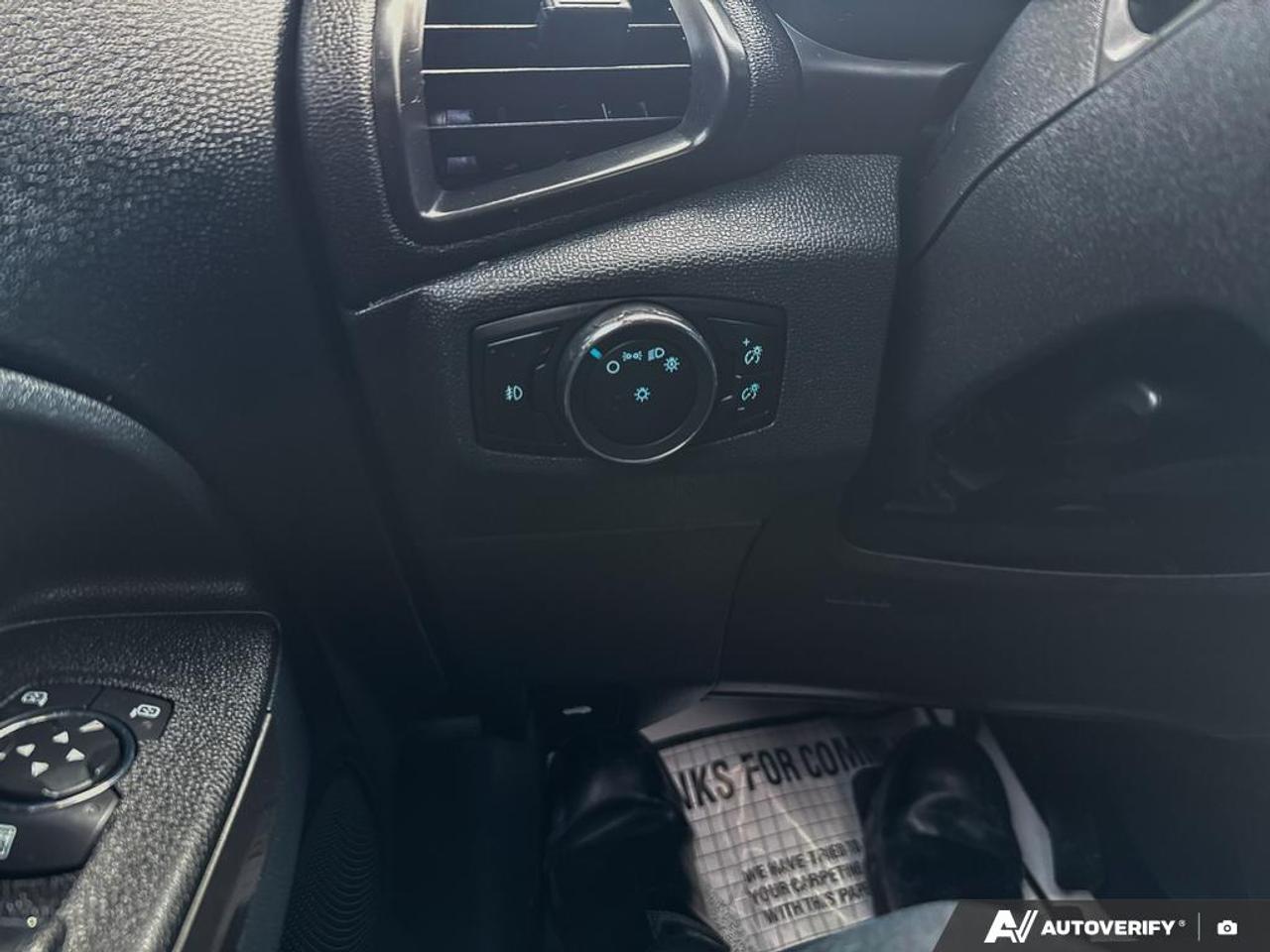 2018 Ford EcoSport SE / NO ACCIDENTS / ROOF / HTD SEATS / BLUETOOTH Photo