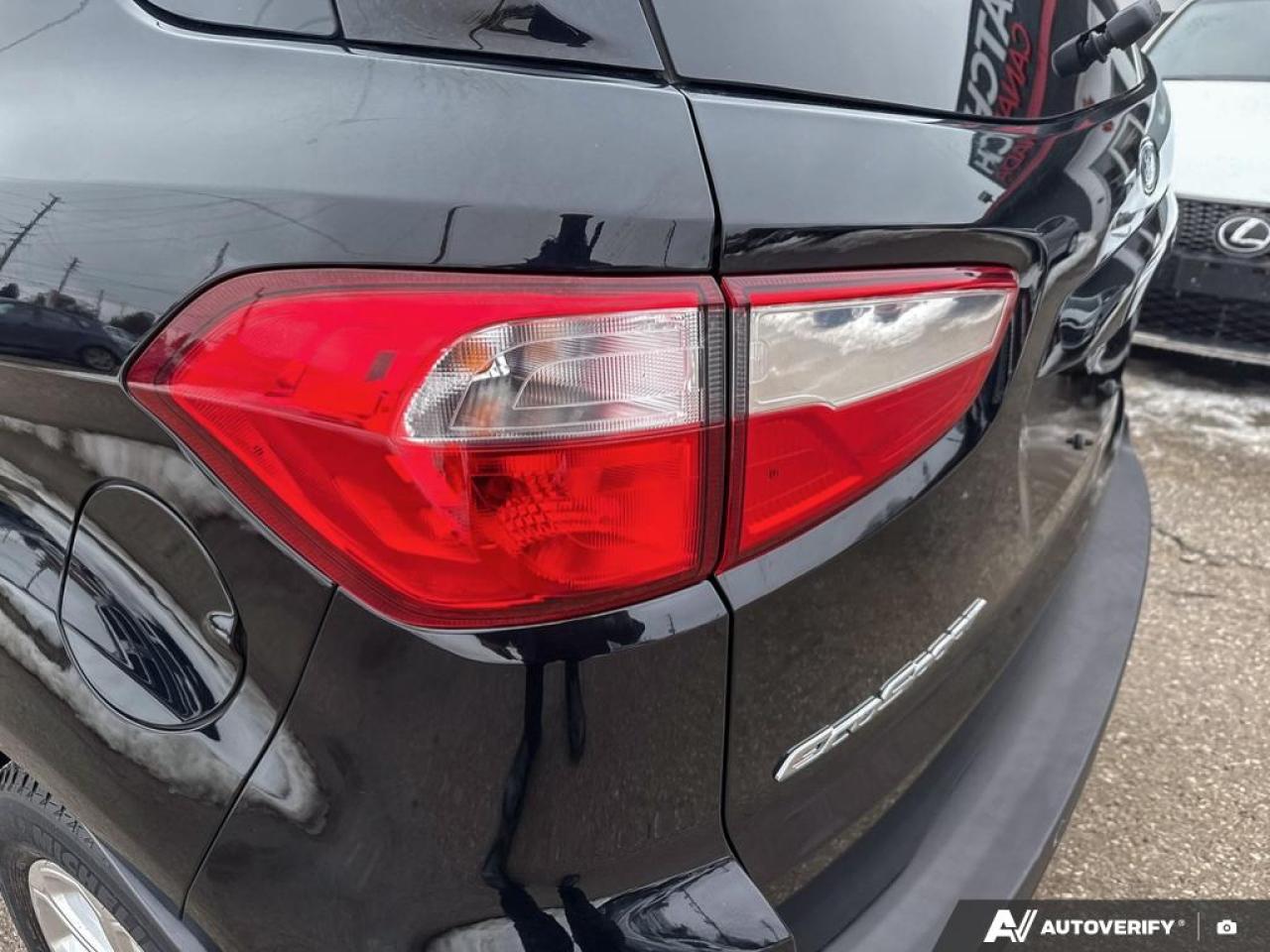 2018 Ford EcoSport SE / NO ACCIDENTS / ROOF / HTD SEATS / BLUETOOTH Photo