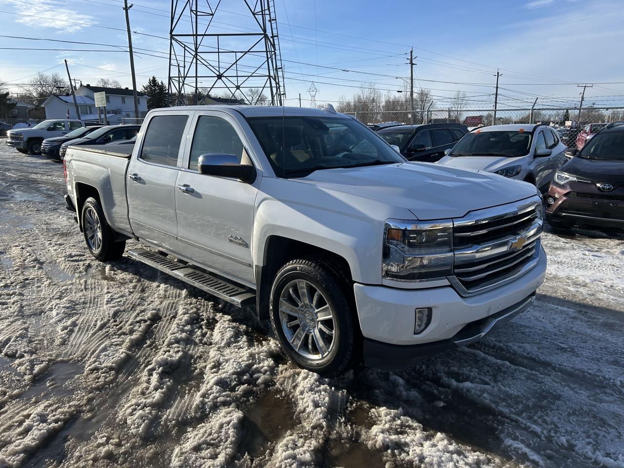 2018 Chevrolet Silverado 1500 High Country Photo