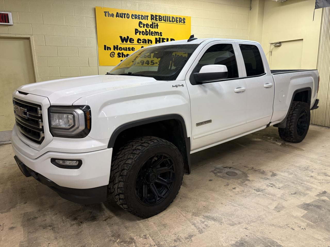 2018 GMC Sierra 1500 ELEVATION Photo2