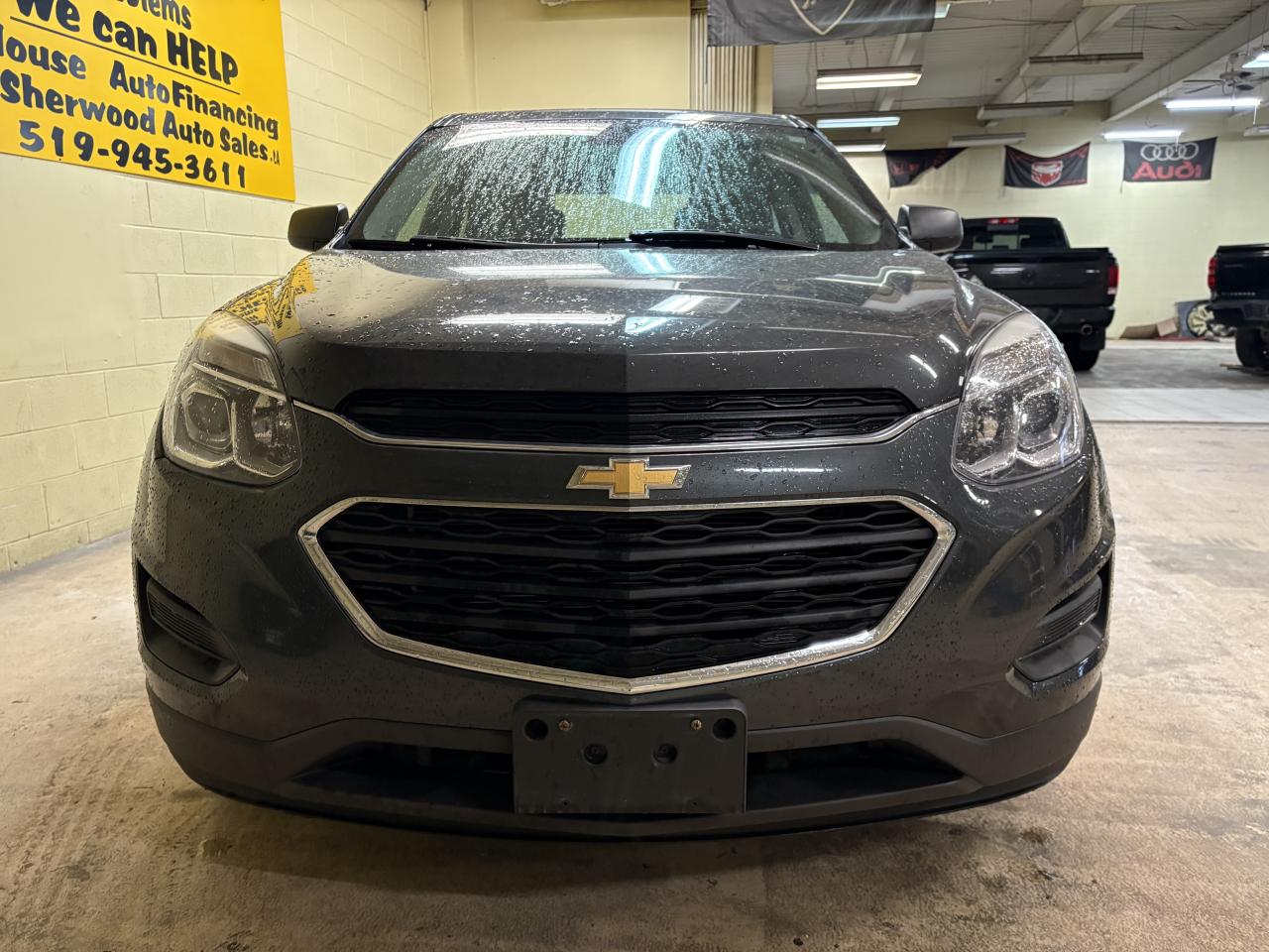 2017 Chevrolet Equinox LS Photo