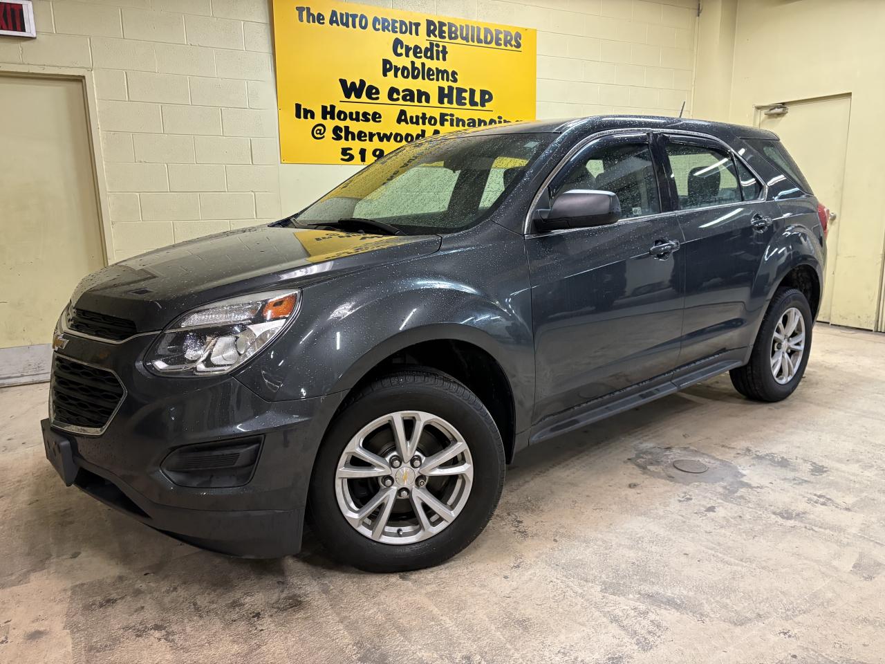 2017 Chevrolet Equinox LS Photo