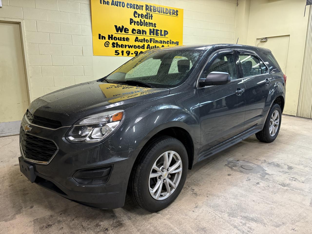 2017 Chevrolet Equinox LS Photo