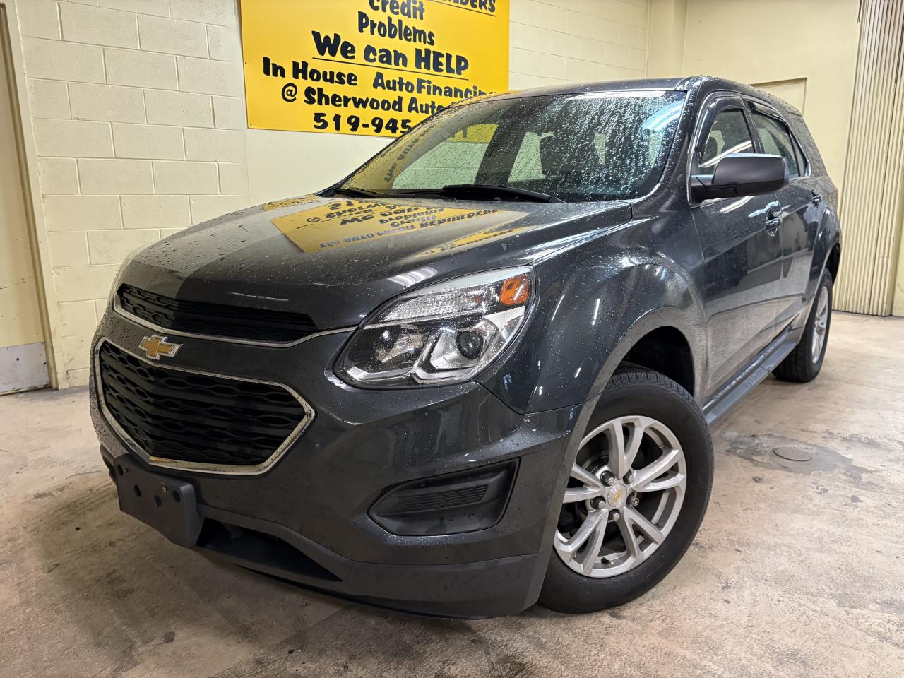 2017 Chevrolet Equinox LS Photo