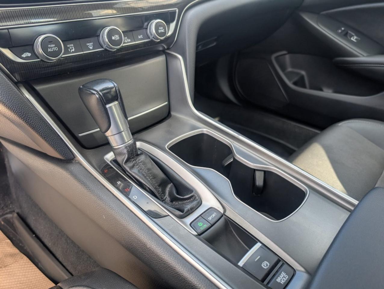 2020 Honda Accord SPORT/ ONE OWNER/ SUNROOF/ REAR CAM - Photo #16