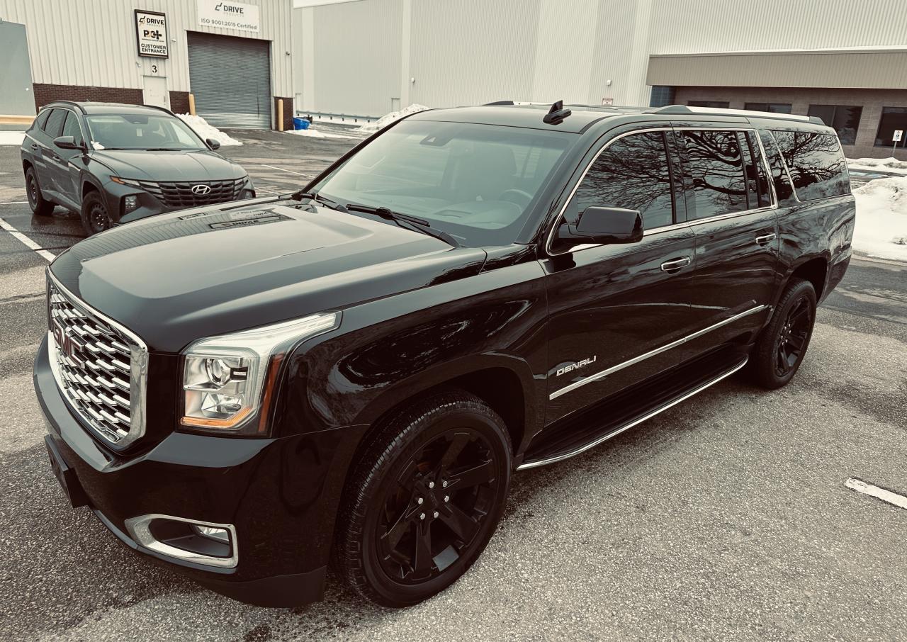 2019 GMC Yukon Denali XL Denali Ultimate Triple Black