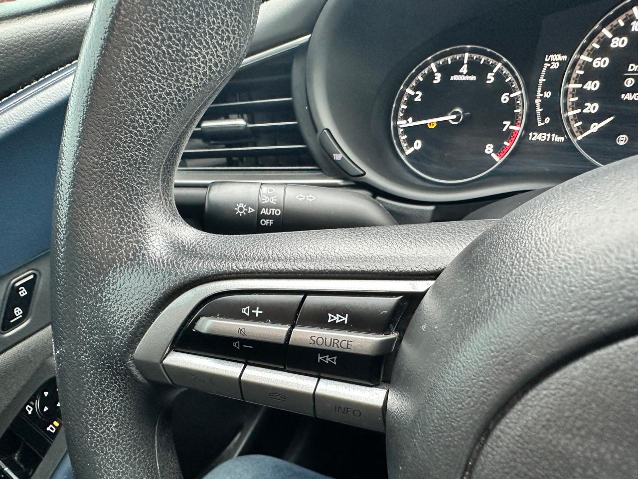 2021 Mazda CX-30 GX-AWD HTD Cloth Bluetooth CarPlay RearCam Alloys Photo