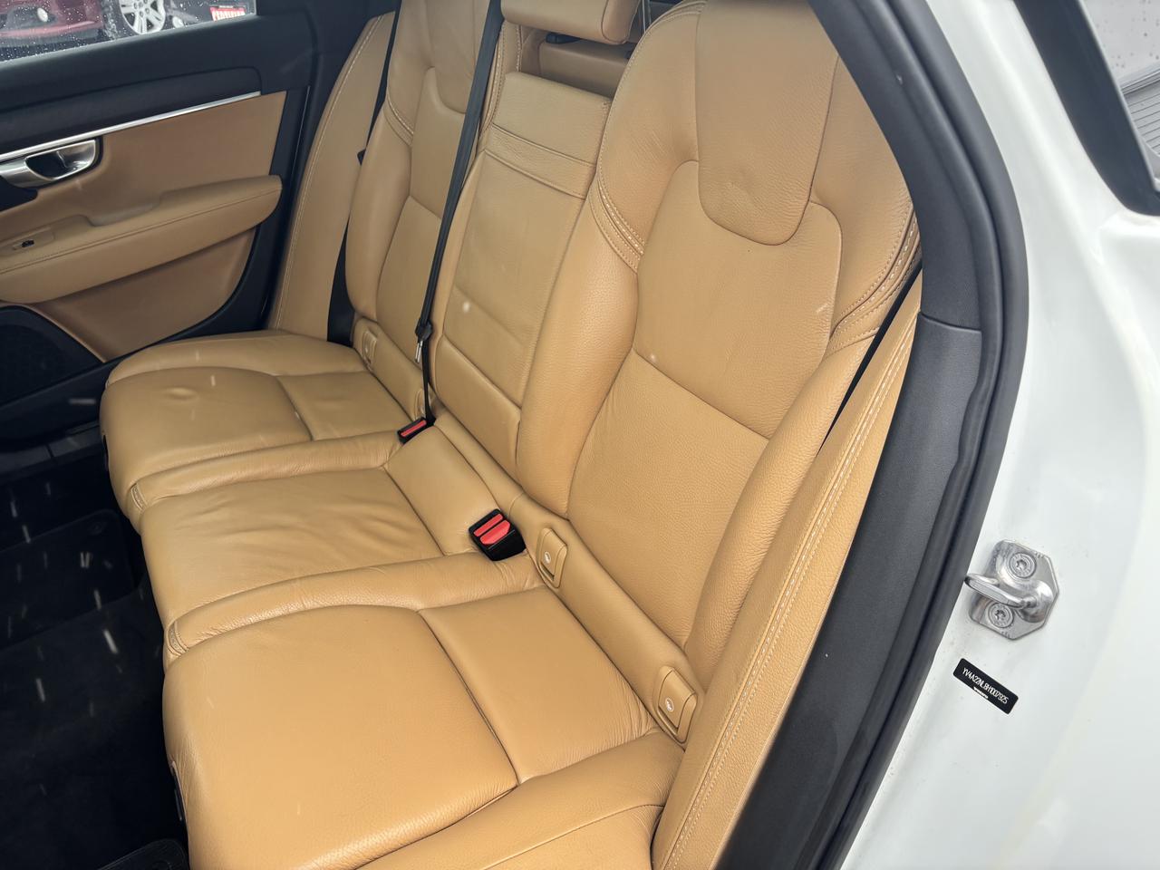 2017 Volvo V90 T6 ** AWD, LKA, BSM, ADAPT CRUISE ** Photo