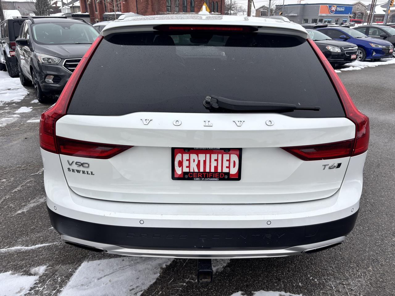 2017 Volvo V90 T6 ** AWD, LKA, BSM, ADAPT CRUISE ** Photo