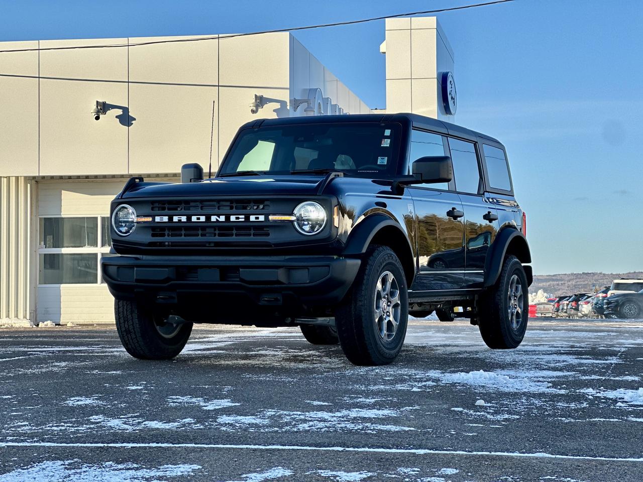 2026 Ford Bronco Big Bend 4 Door 4x4 Photo2
