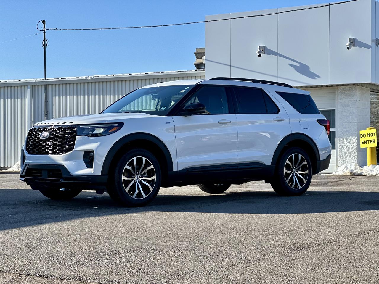 2026 Ford Explorer ST-Line 4WD Photo3