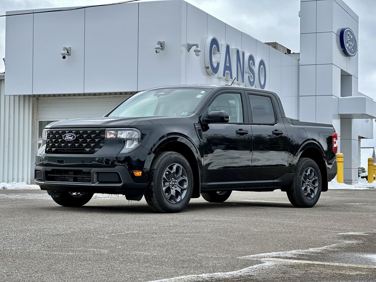 2025 Ford Maverick XLT AWD SuperCrew Photo3