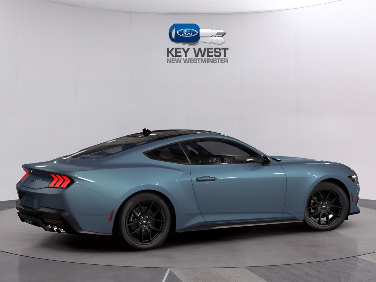 2026 Ford Mustang EcoBoost Premium Fastback Photo2