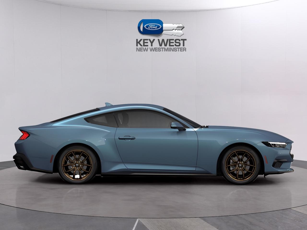 2026 Ford Mustang EcoBoost Premium Fastback Photo2