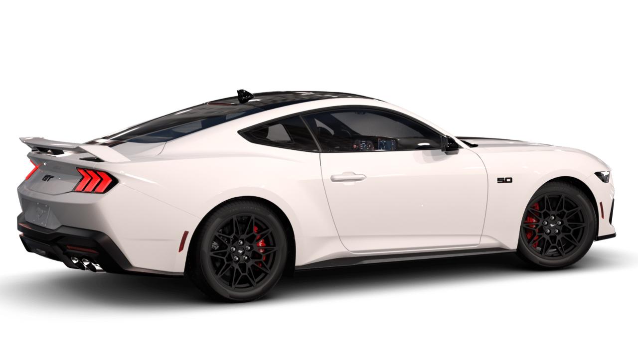 2026 Ford Mustang GT Premium Fastback Photo2