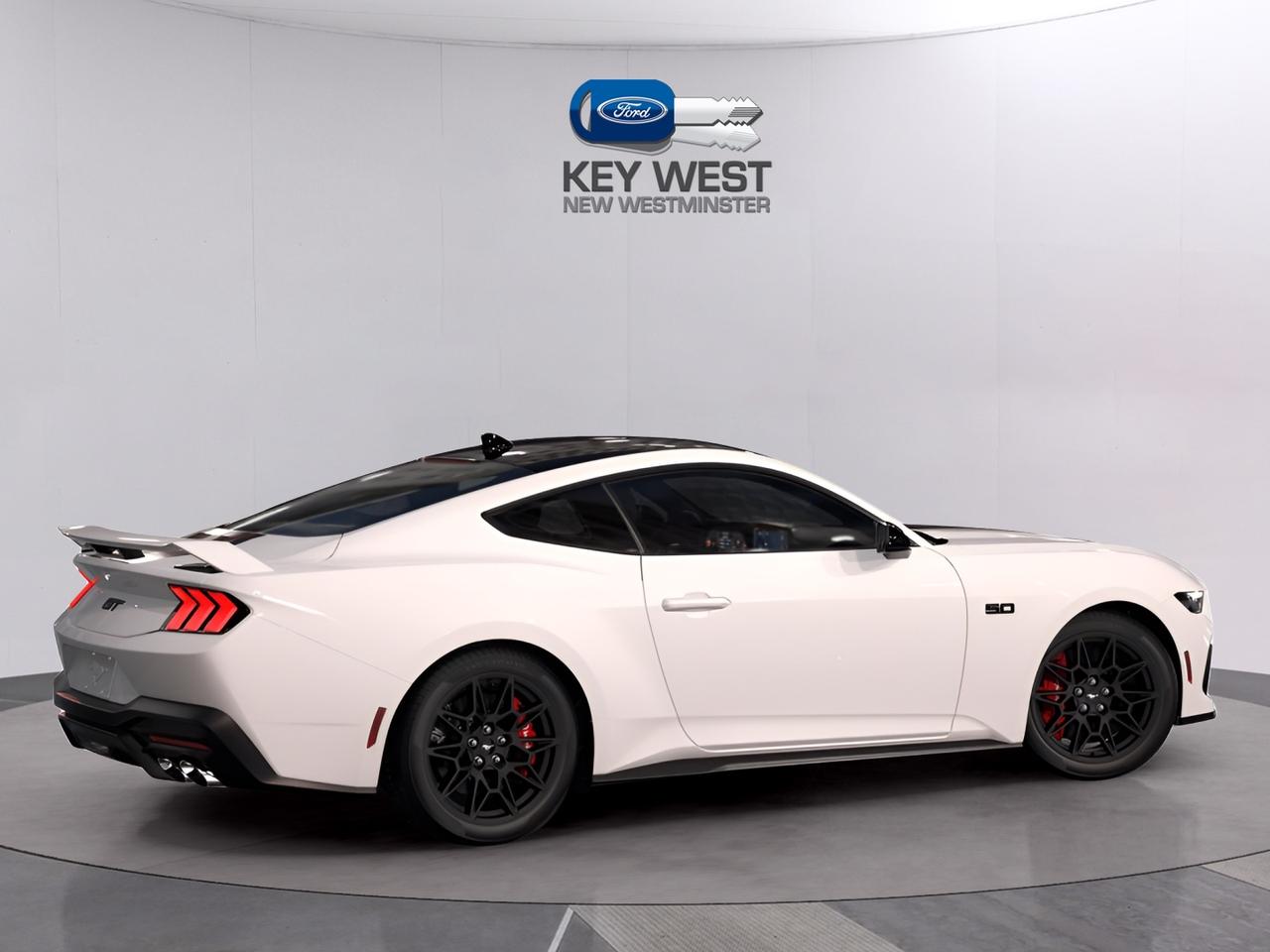 2026 Ford Mustang GT Premium Fastback Photo2