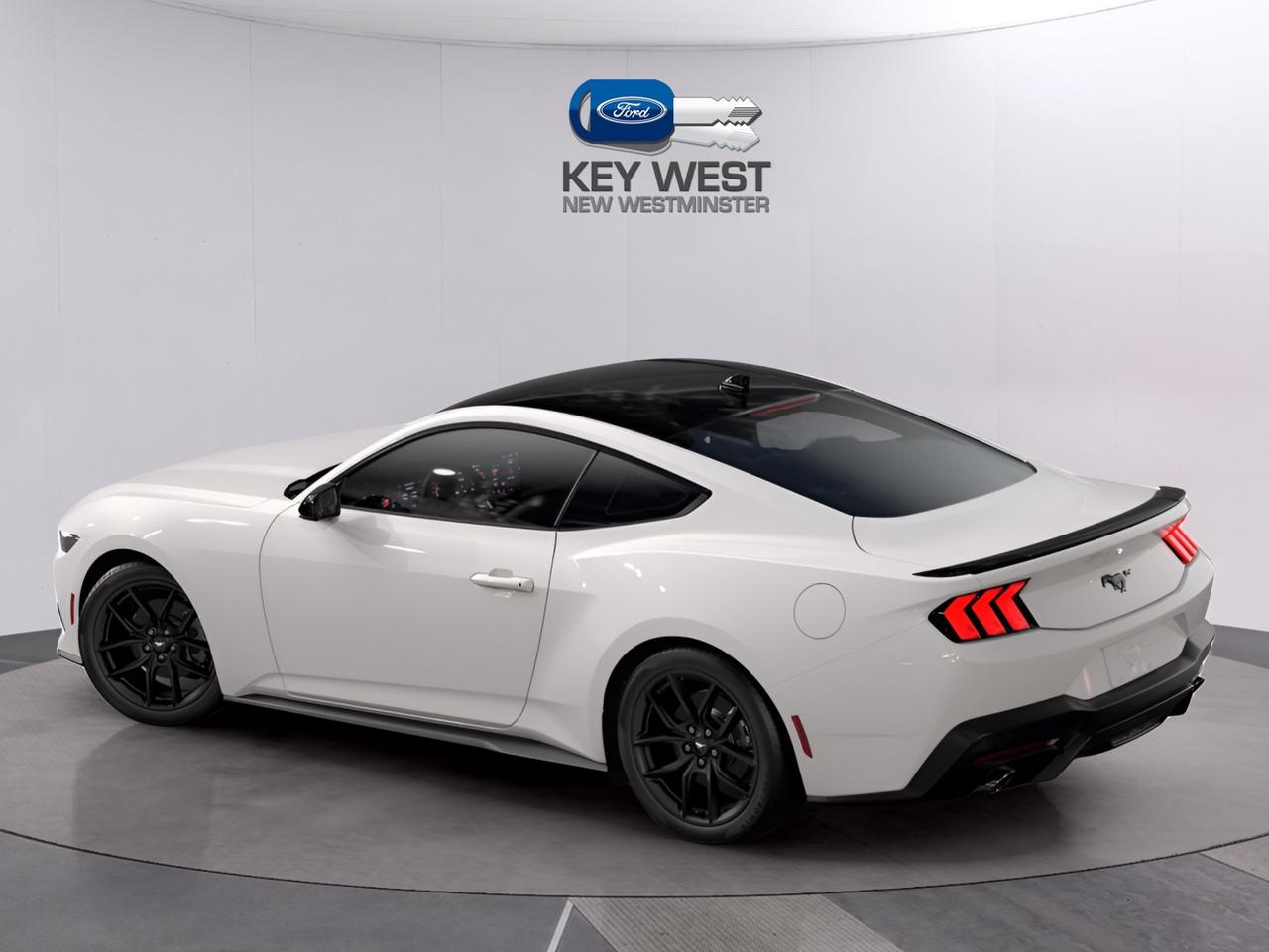 2026 Ford Mustang EcoBoost Fastback Photo1