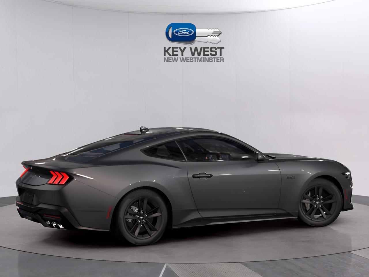 2026 Ford Mustang GT Fastback Photo2