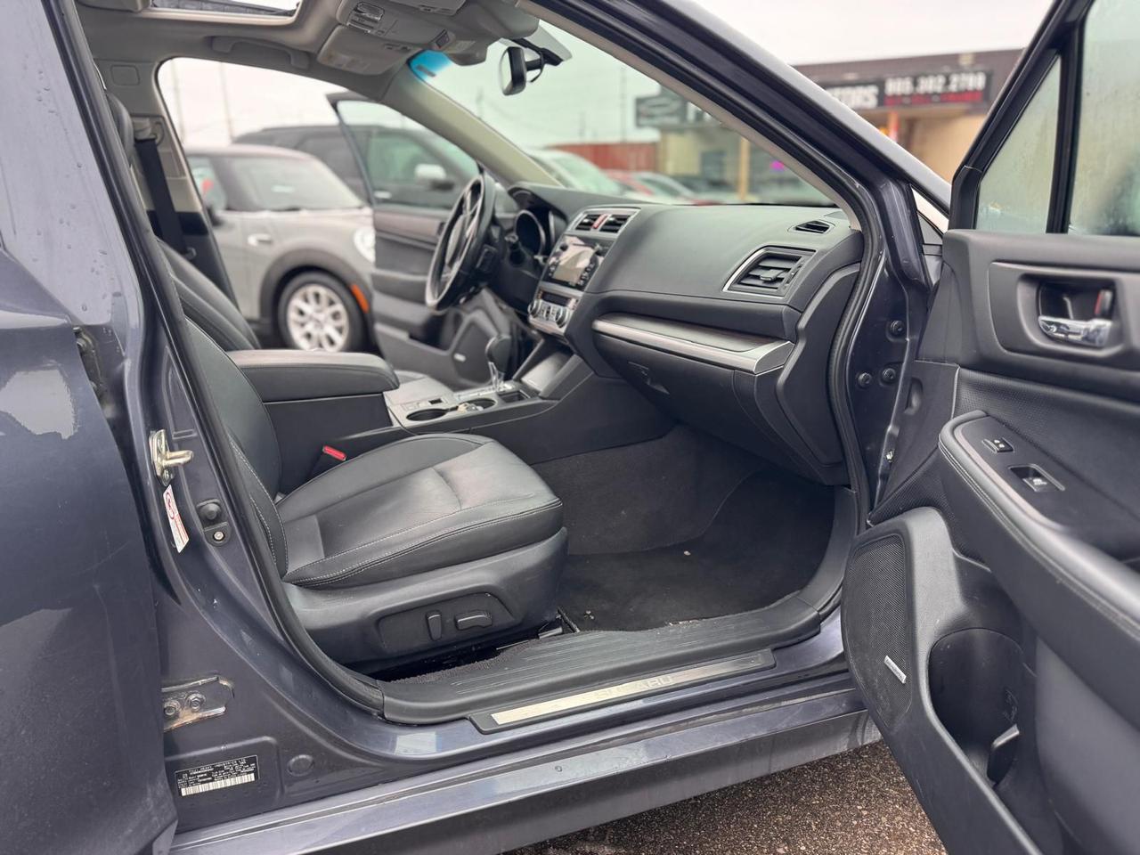 2016 Subaru Legacy AWD NAVI SAFETY BLINDSPOT SUNROOF NEW BREAKES B-T Photo