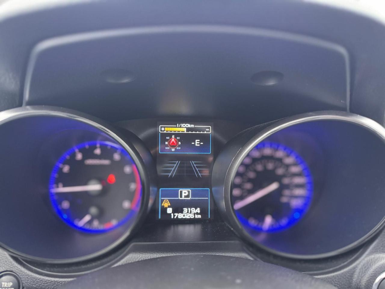 2016 Subaru Legacy AWD NAVI SAFETY BLINDSPOT SUNROOF NEW BREAKES B-T Photo