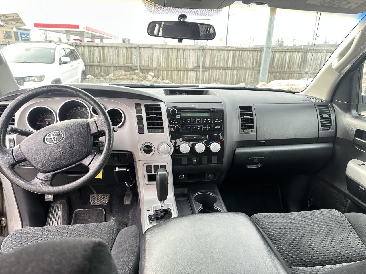 2007 Toyota Tundra SR5, MINT CONDITION, 4X4, 5.7 V8, CERTIFIED Photo