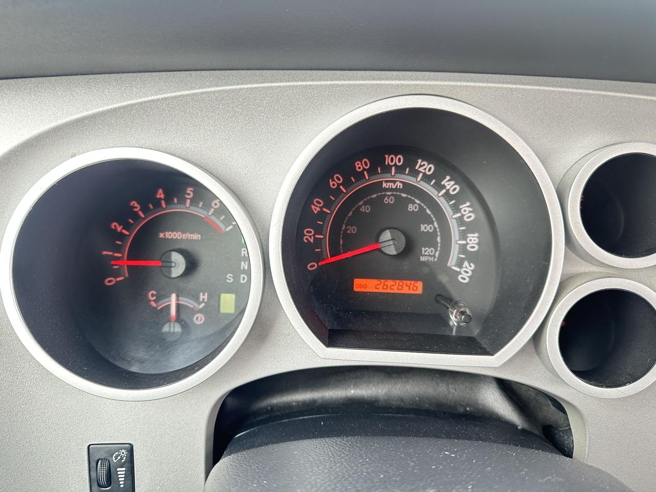 2007 Toyota Tundra SR5, MINT CONDITION, 4X4, 5.7 V8, CERTIFIED Photo