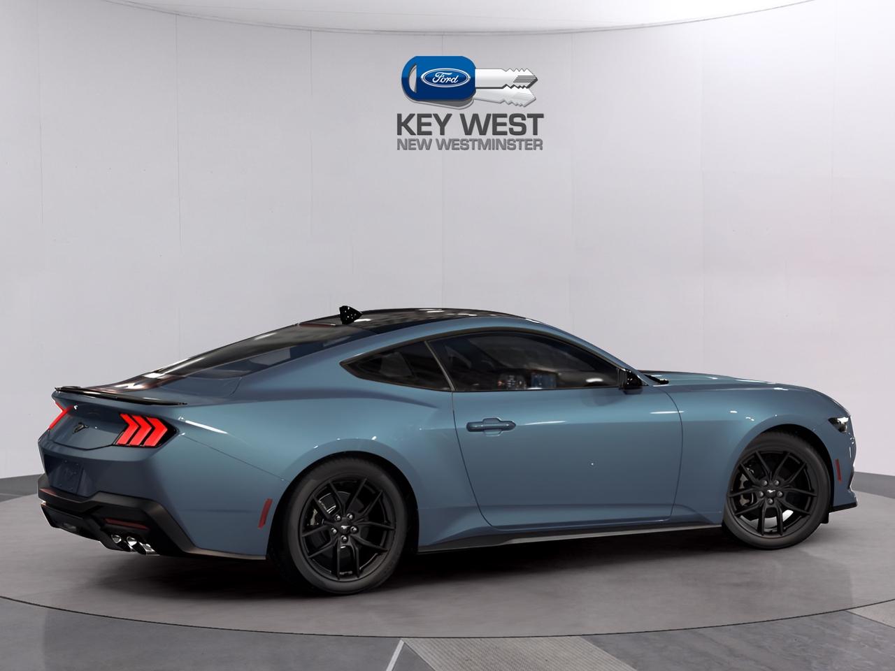 2026 Ford Mustang EcoBoost Premium Fastback Photo2