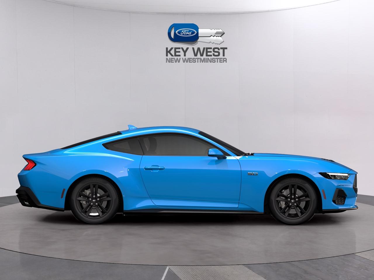 2026 Ford Mustang GT Fastback Photo3