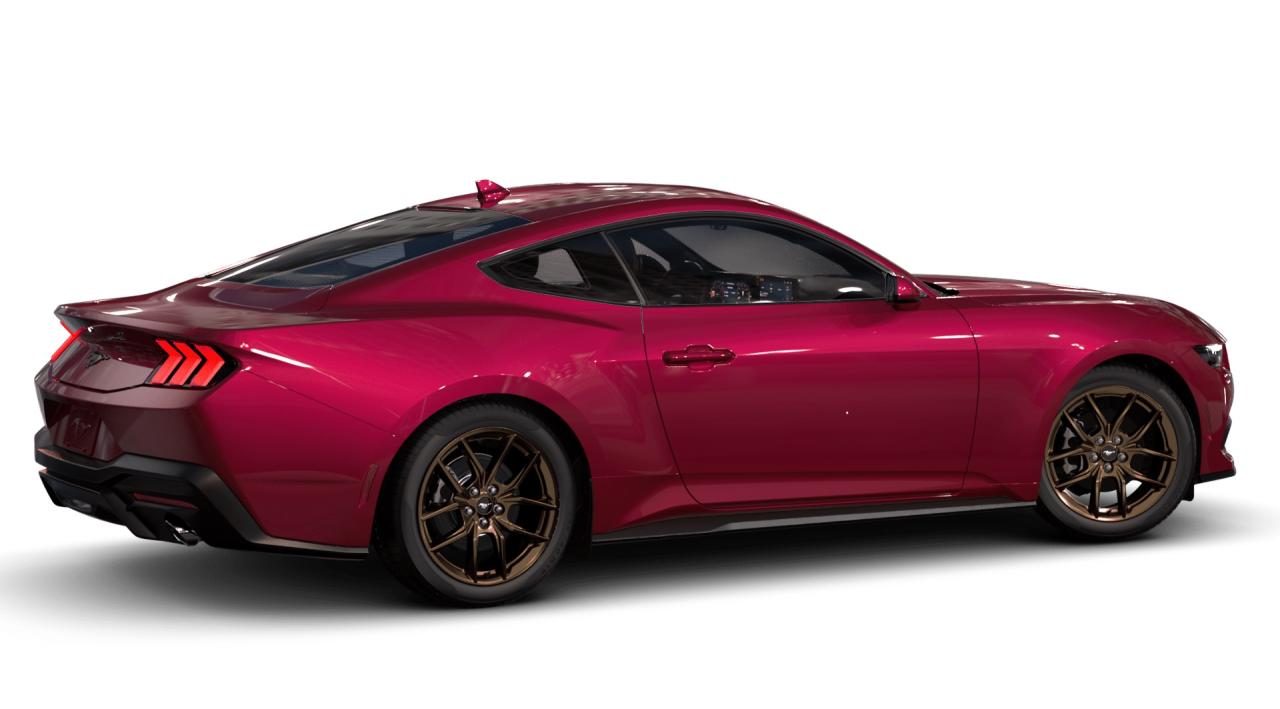 2026 Ford Mustang EcoBoost Fastback Photo2