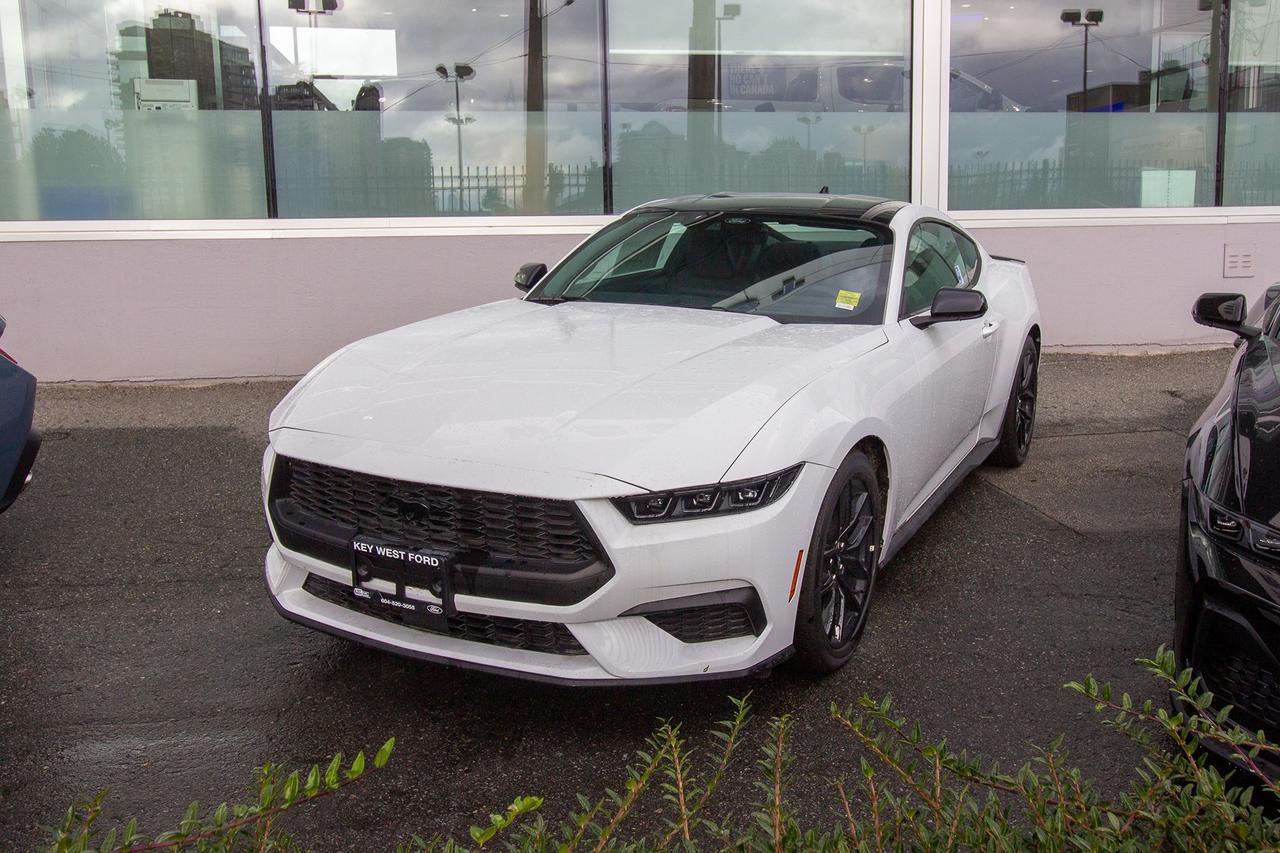 2026 Ford Mustang EcoBoost Fastback RWD