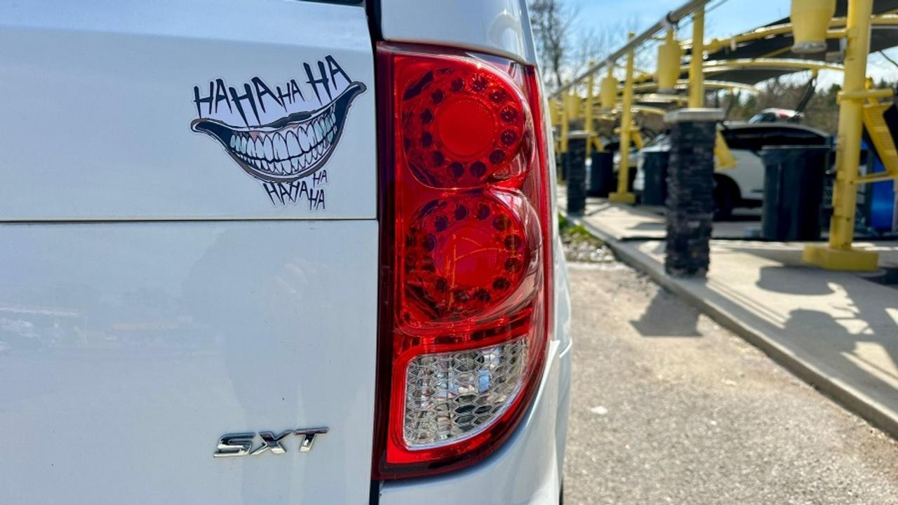 2020 Dodge Grand Caravan * NO ACCIDENTS * MUST SEE " Photo4