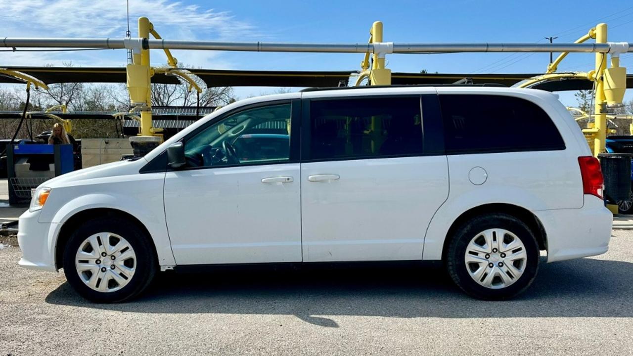 2020 Dodge Grand Caravan * NO ACCIDENTS * MUST SEE " Photo