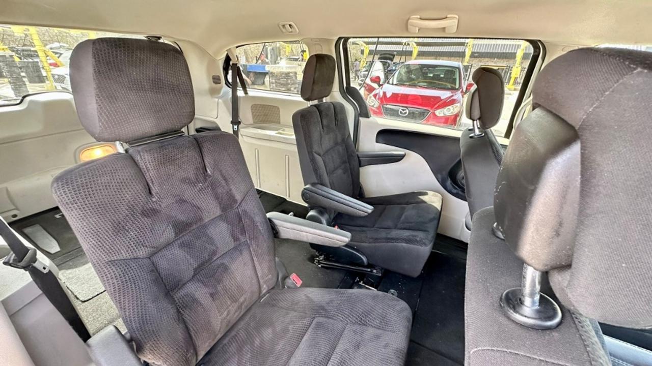 2020 Dodge Grand Caravan * NO ACCIDENTS * SE SE Photo