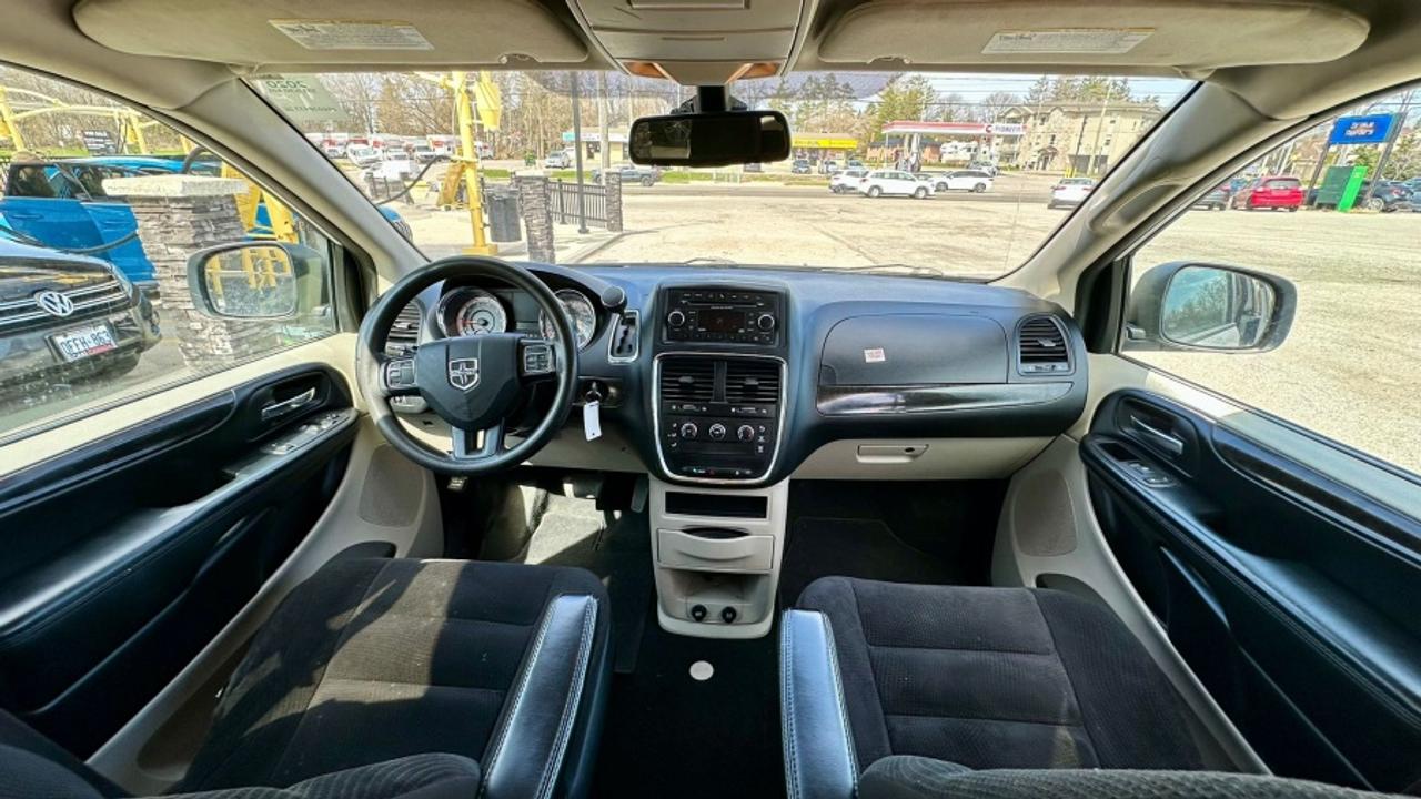 2020 Dodge Grand Caravan * NO ACCIDENTS * MUST SEE " Photo