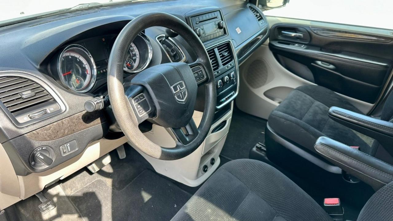 2020 Dodge Grand Caravan * NO ACCIDENTS * MUST SEE " Photo