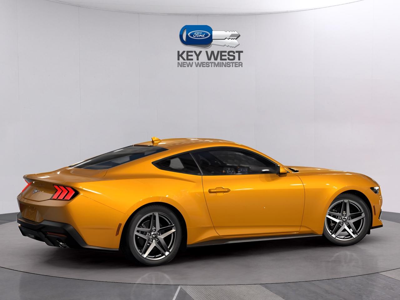 2026 Ford Mustang EcoBoost Fastback Photo2